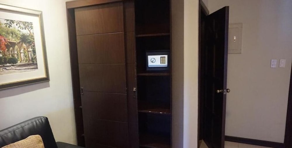 Фото Grand Central Hotel and Restaurant