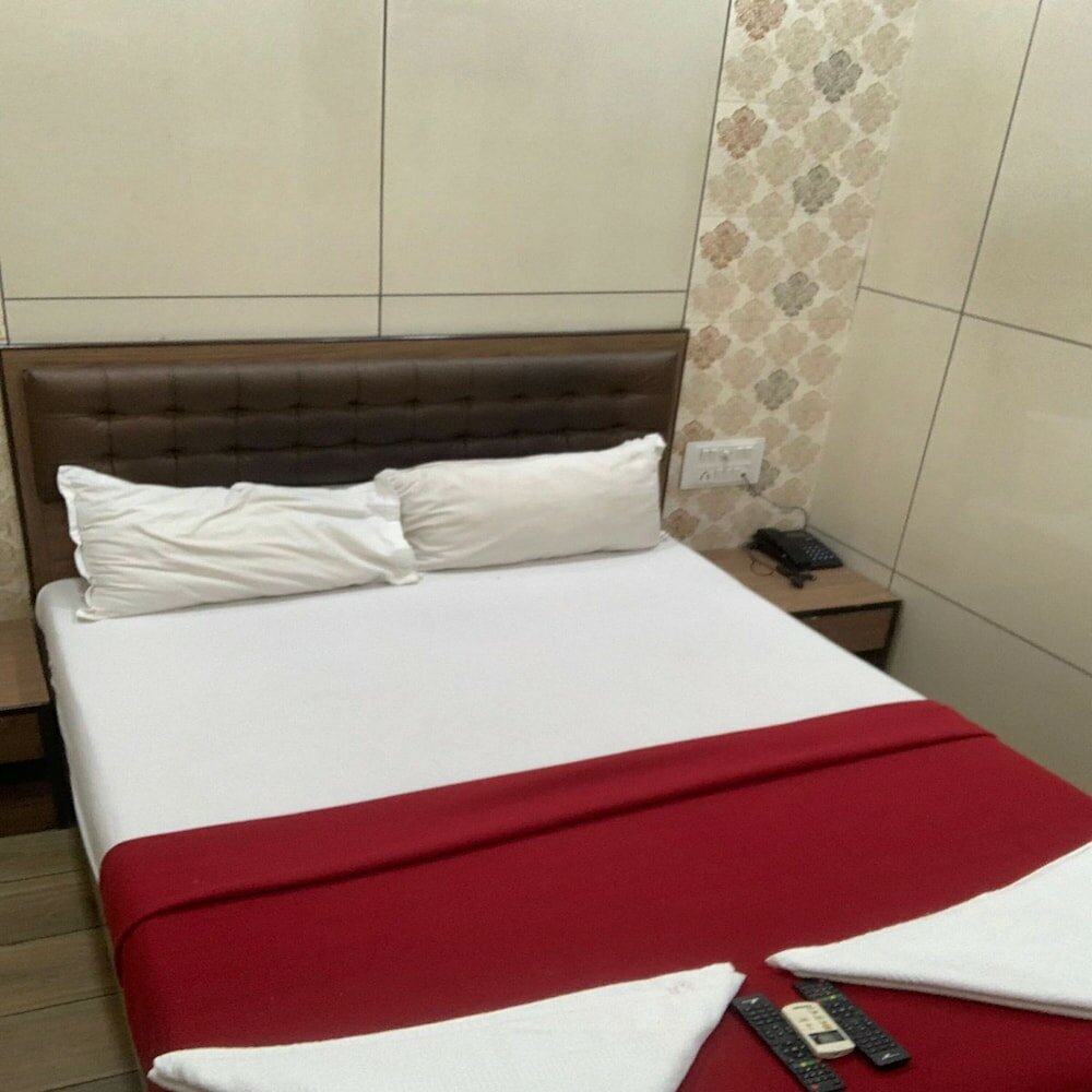 Фото Hotel Royal Residency