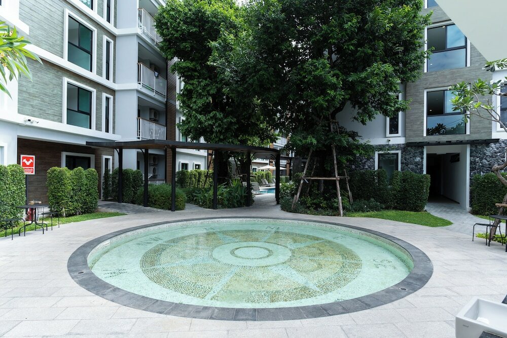 Фото Title V X413