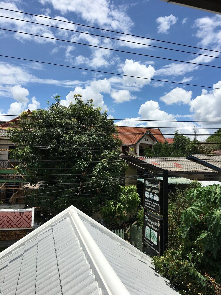 Фото Le KhounSok Boutique Hotel