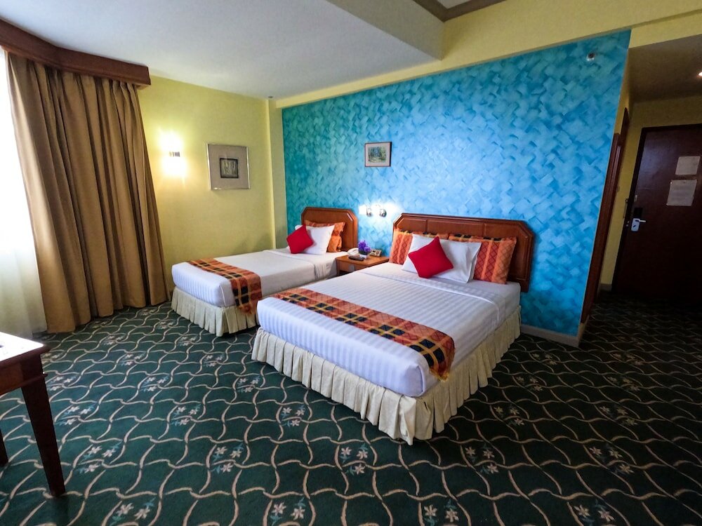 Фото Hotel Sandakan