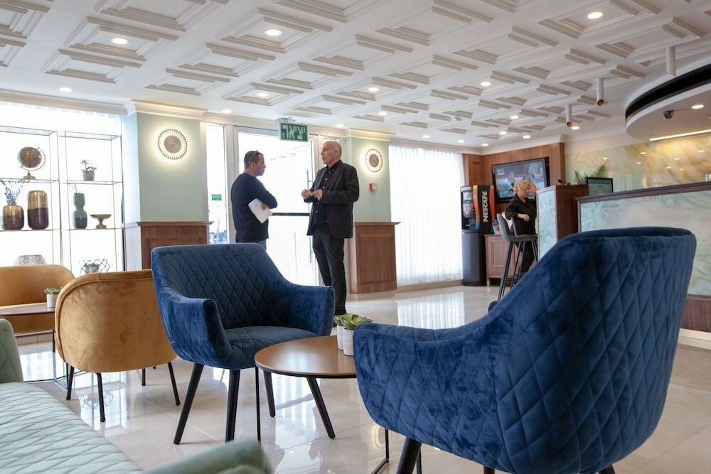 Фото Armon Hayarkon Hotel