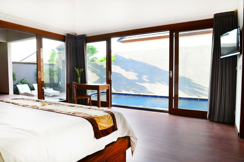 Фото Bali Nyuh Gading Villa