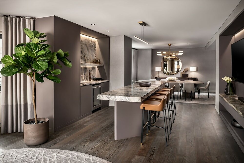 Фото The Hazelton Hotel