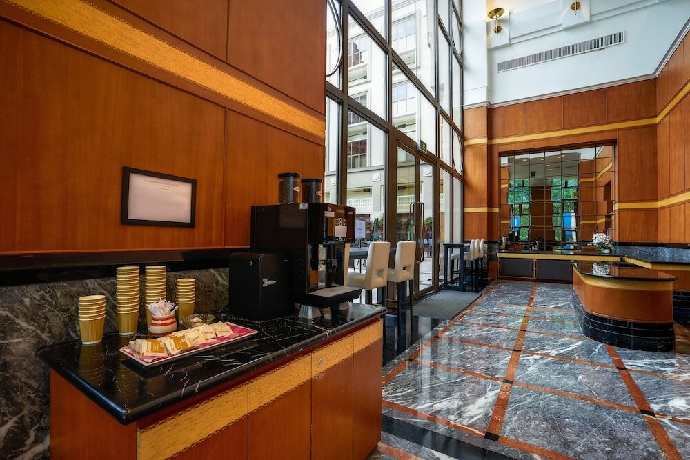 Фото Orchard Parksuites