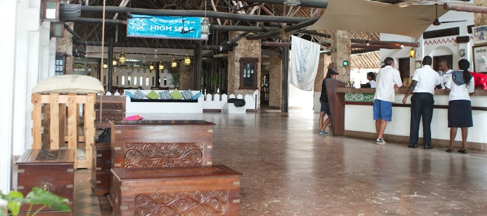 Фото Voyager Beach Resort