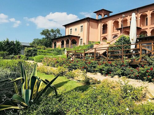 Гостиница Saturnia Tuscany Hotel