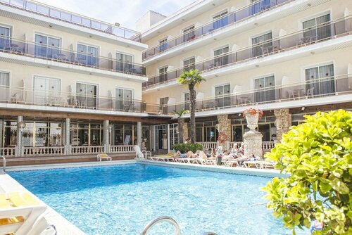 Гостиница Ibersol Hotel Sorra d'Or в Мальграт-де-Маре