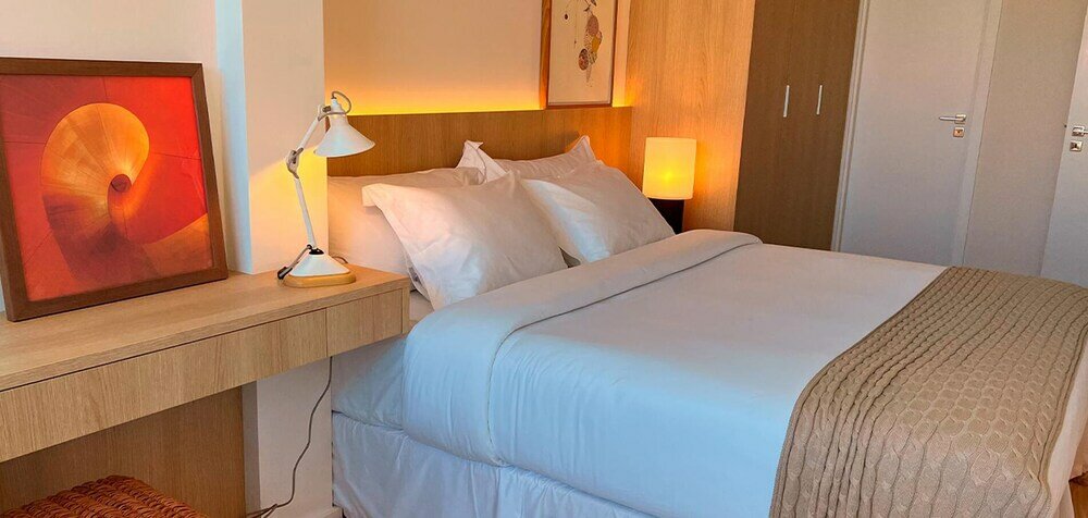 Фото White by Movinn