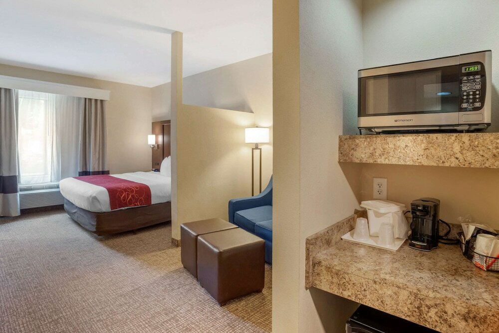 Фото Comfort Suites Fredericksburg North