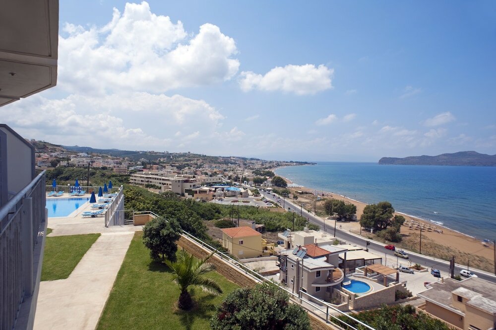 Фото Renieris Hotel