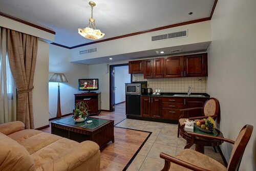 Апартаменты Royal Tulip Sharjah Hotel Apartments в Шардже