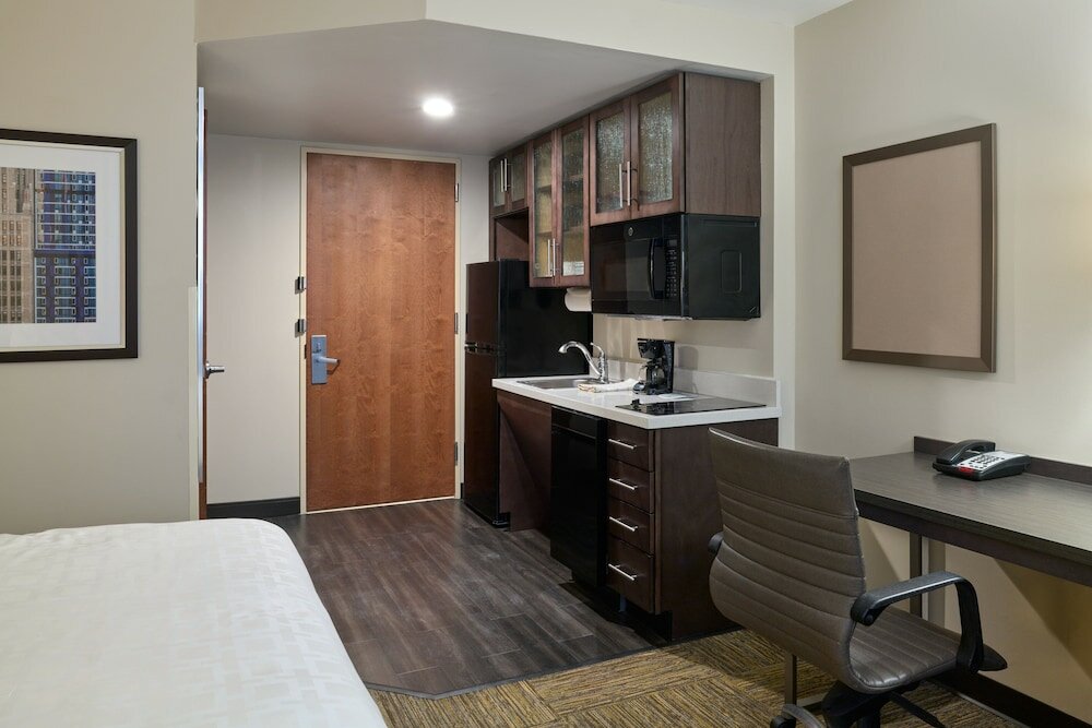 Фото Candlewood Suites New York City-Times Square, an Ihg Hotel