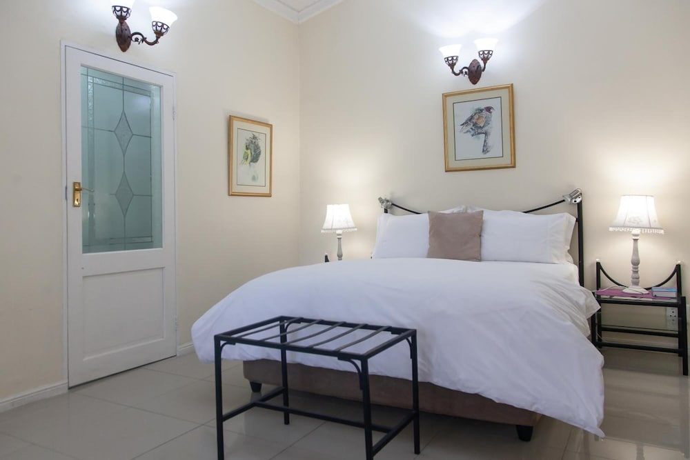 Фото Blue Diamond Lodge