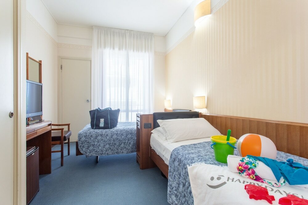 Фото Hotel Esplanade