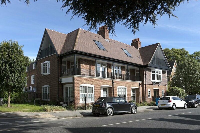 Гостиница Hampden apartments - The Richard в Виндзоре