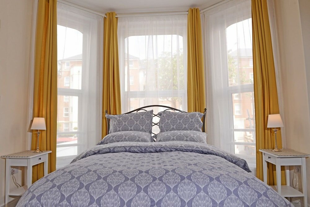 Фото Jevington Gardens