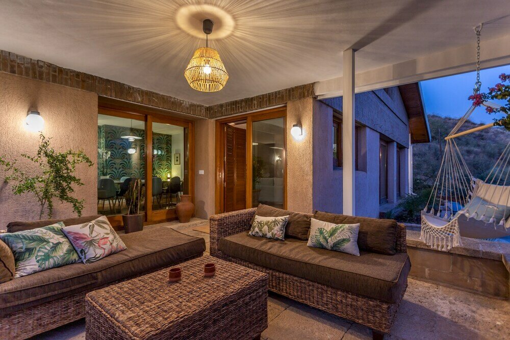 Фото 6 Bd Villa With Swimming Pool Close to City Center - Casa del Cadí