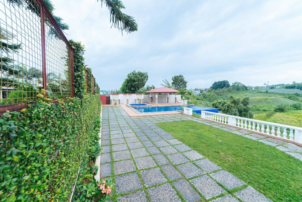 Фото RedDoorz @ City Market Tagaytay