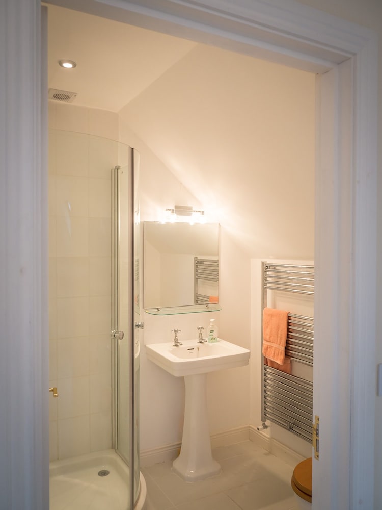 Фото The Cottage, Recess