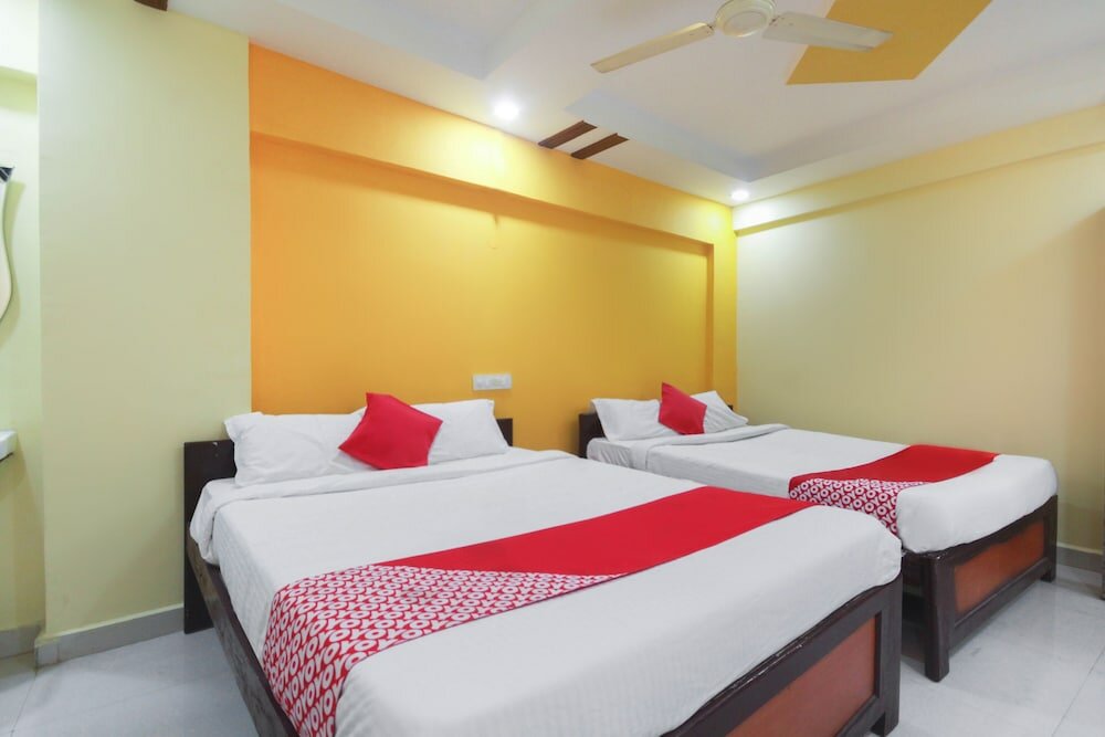 Фото Oyo 47565 Hotel Cm Residency
