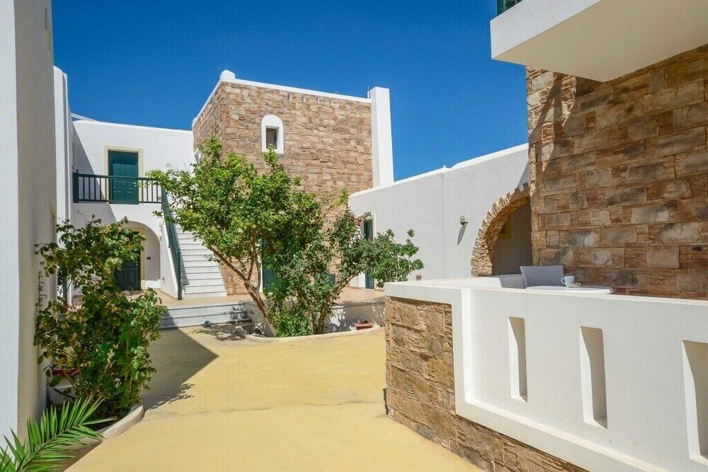 Фото Plaka Camping Naxos