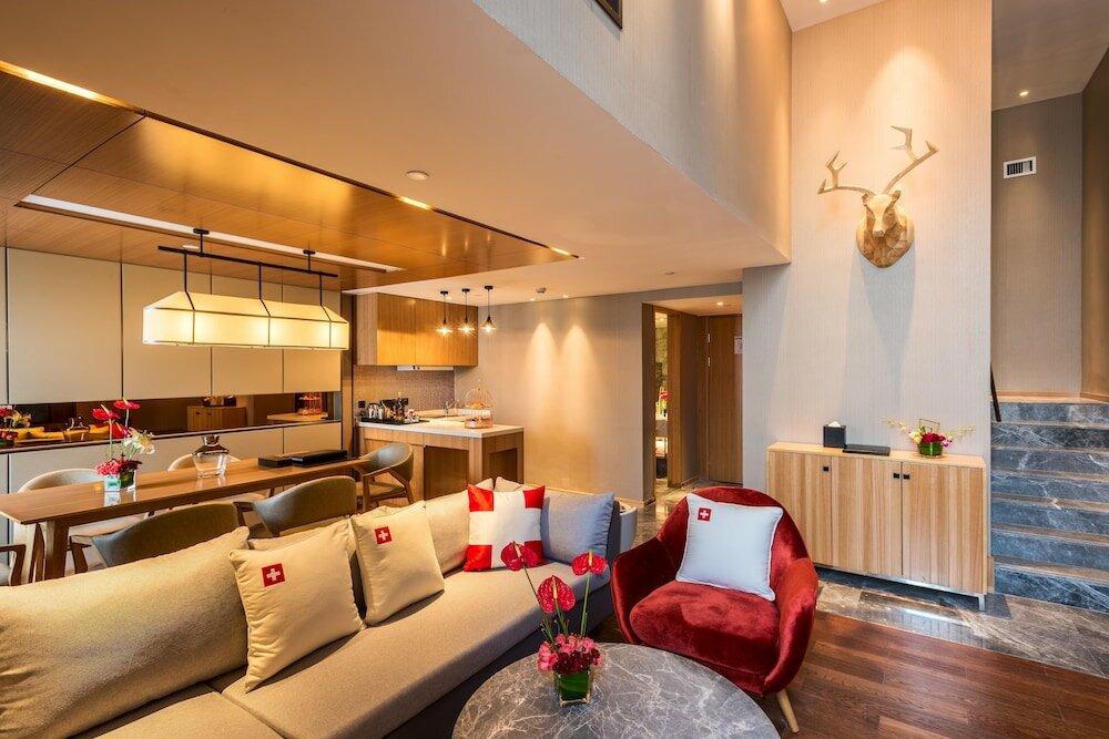 Фото Swisstouches Hotel Nanjing