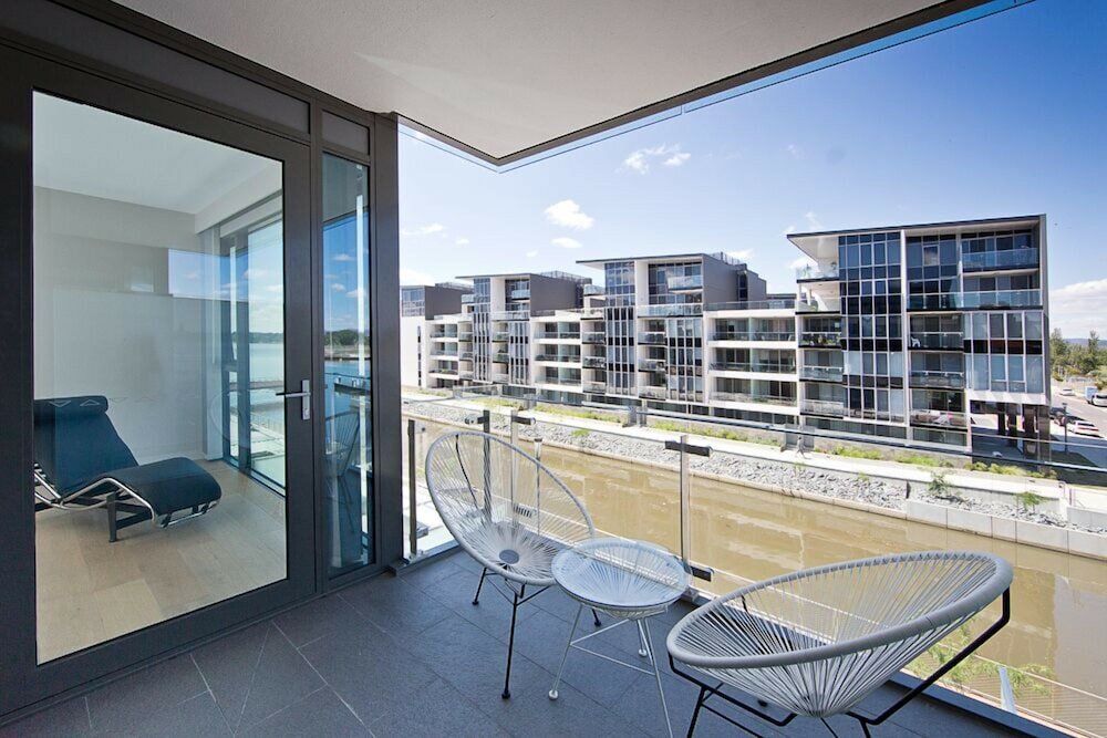 Фото Accommodate Canberra - The Pier