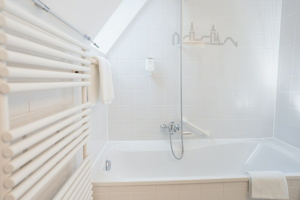 Фото Stadthotel Engel