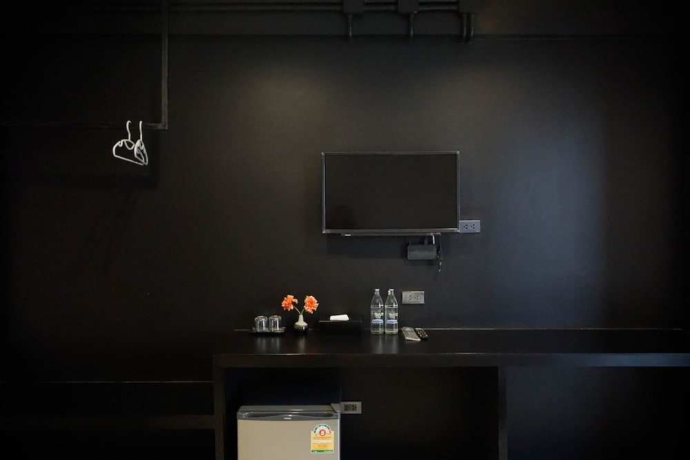 Фото B-Black Hotel Chonburi