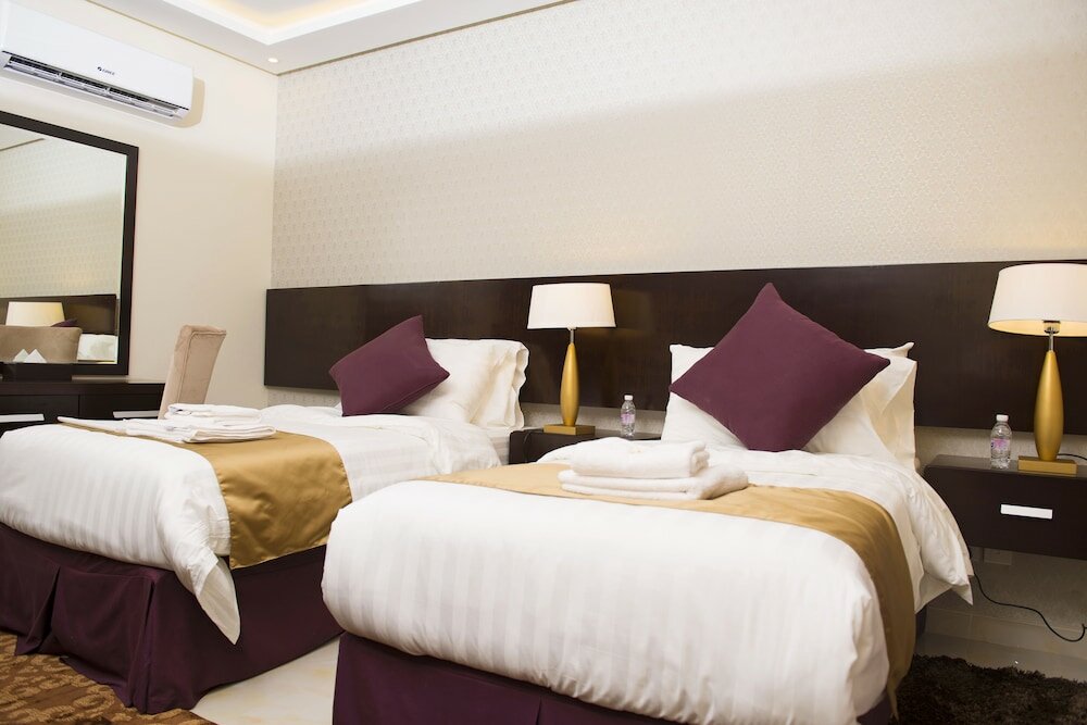 Фото The Artisan Hotel