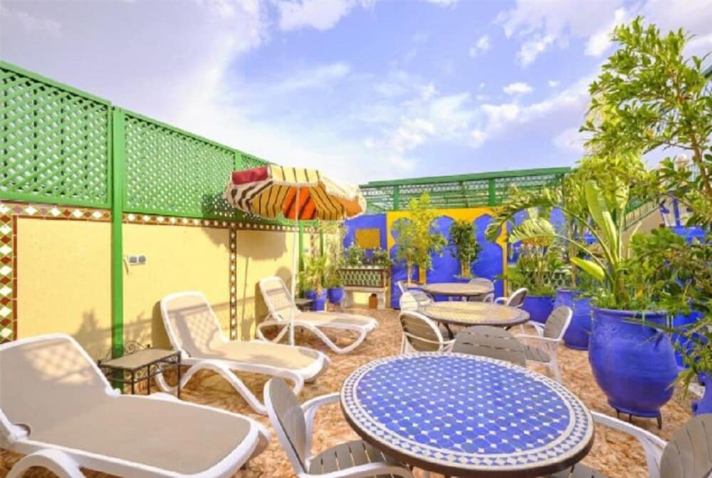 Фото Hôtel Central Palace