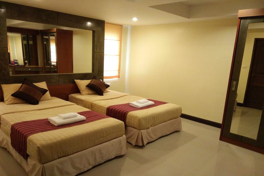 Фото J Boutique Aonang