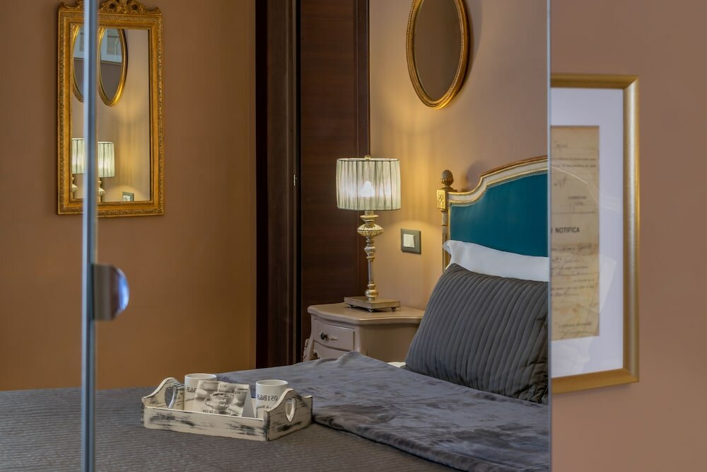 Фото 051 Room & Breakfast