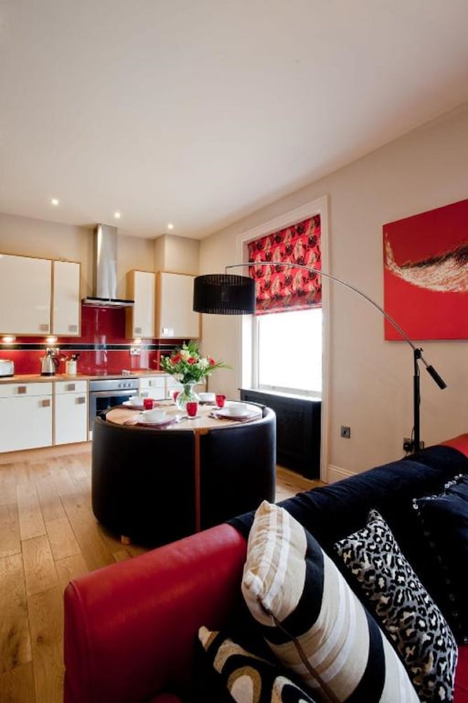 Фото Portland Apartments