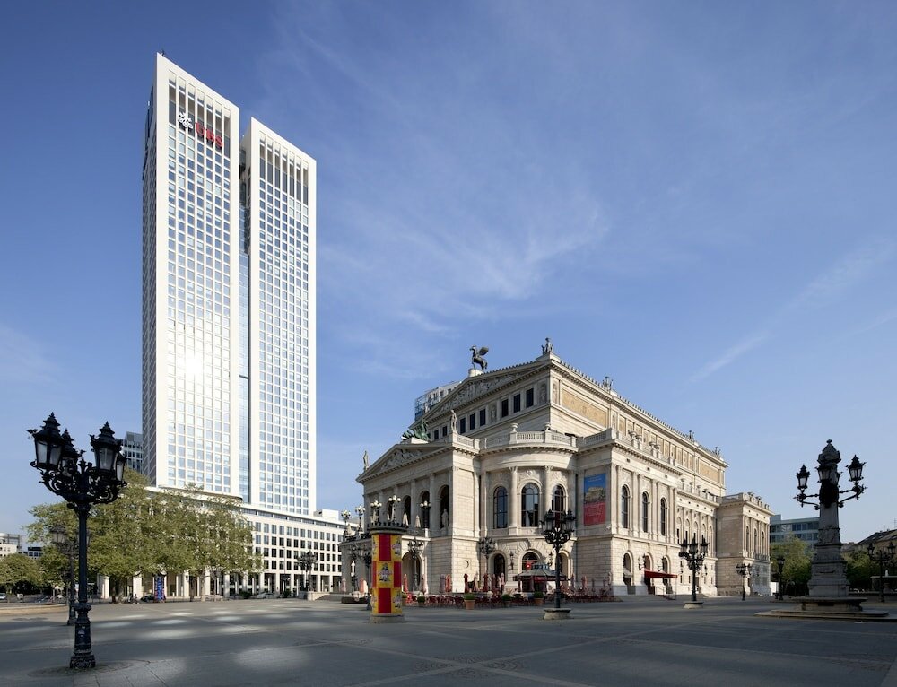 Фото Hilton Garden Inn Frankfurt City Centre