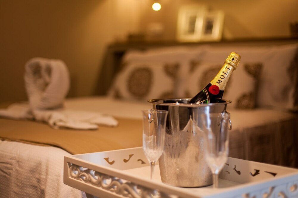 Фото Hostal Boutique Plaza Cantarero