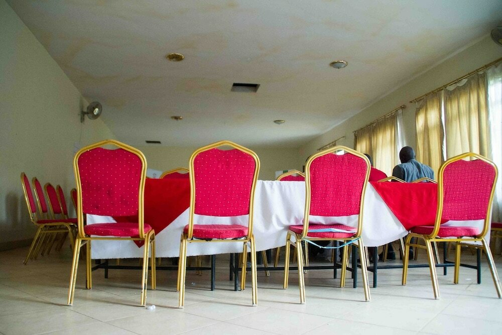 Фото Pacific Grand Hotel