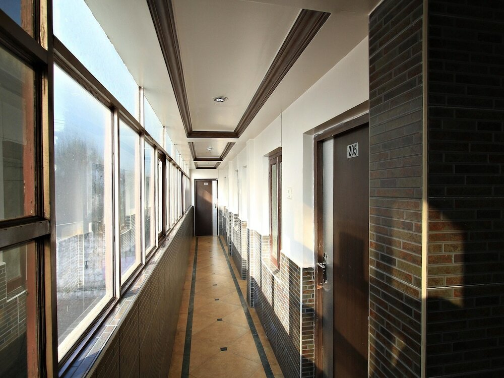 Фото Oyo 8736 Hotel Pratham International