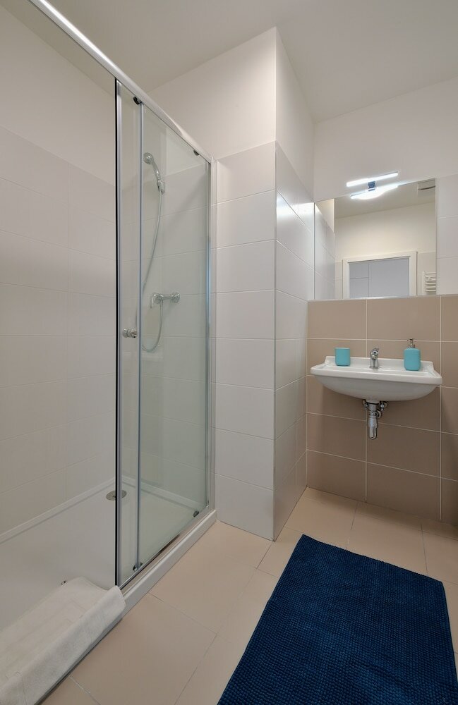 Фото Apollis Business & Budget by Ambiente