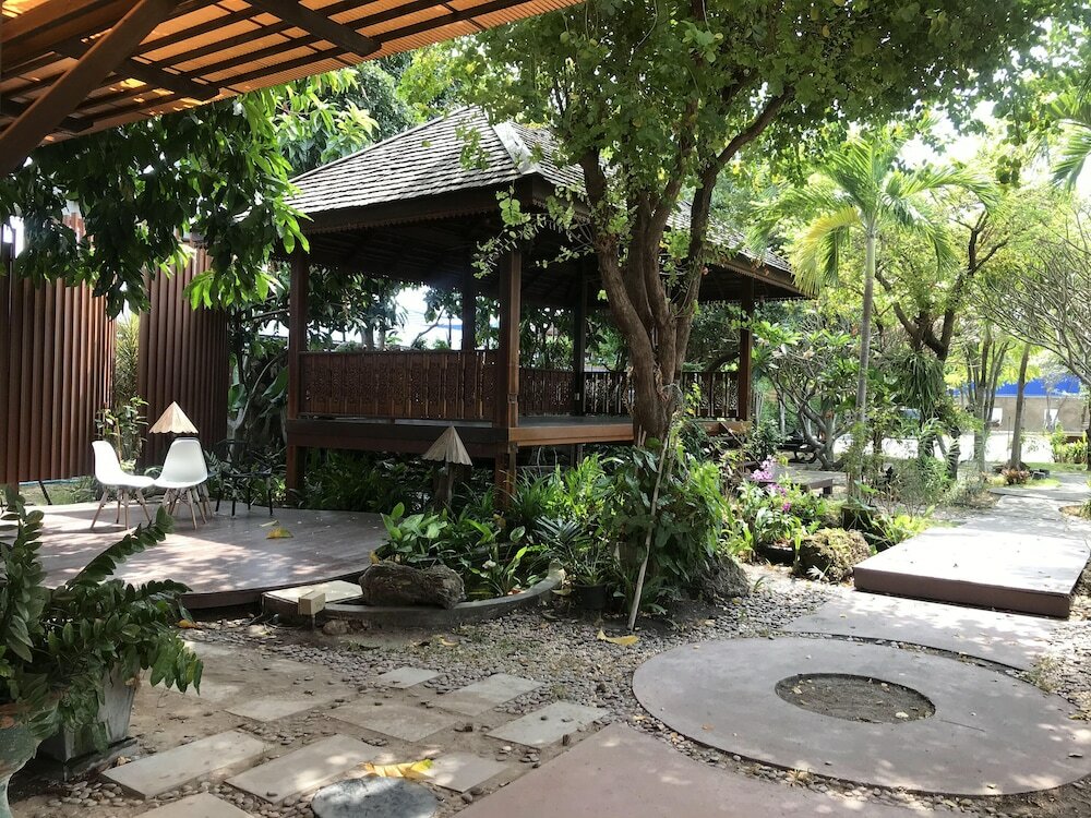 Фото Iyara Apartment