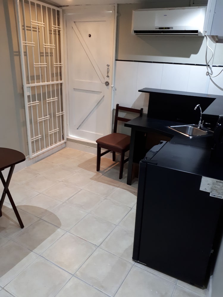 Фото Woodbrook on the Avenue