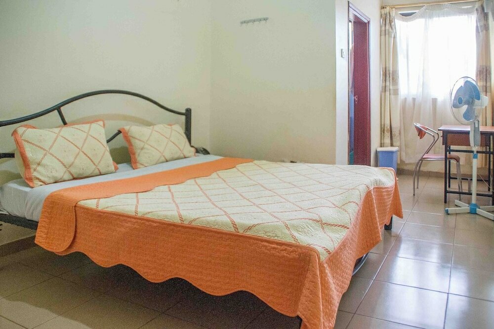 Фото Pacific Grand Hotel