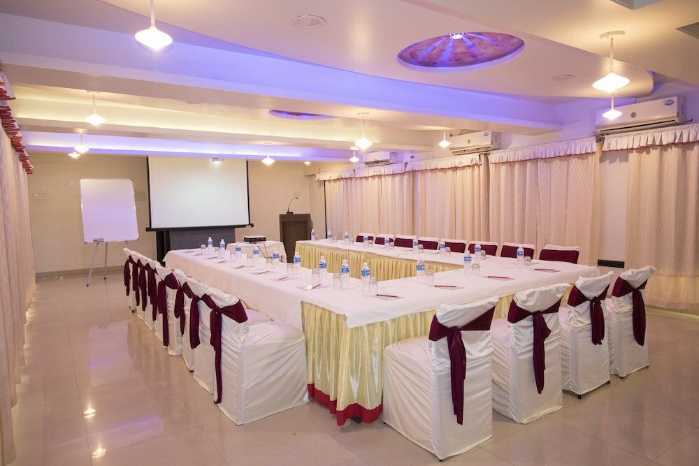 Фото Hotel Grand International