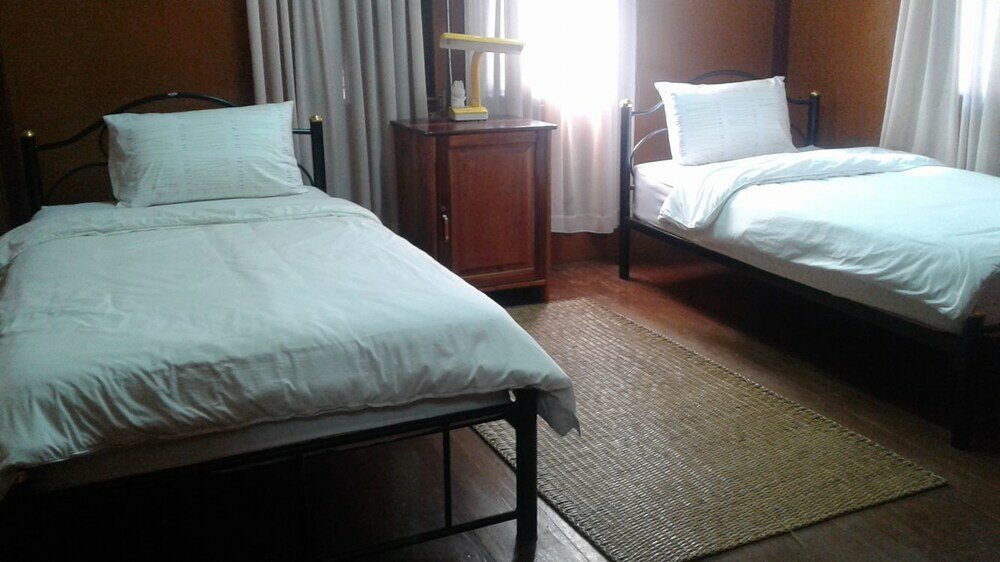 Фото Soutchai Pakse Backpacker Hostel