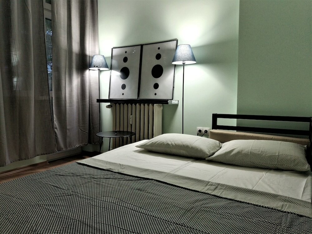 Фото Baratero Red House Apartment