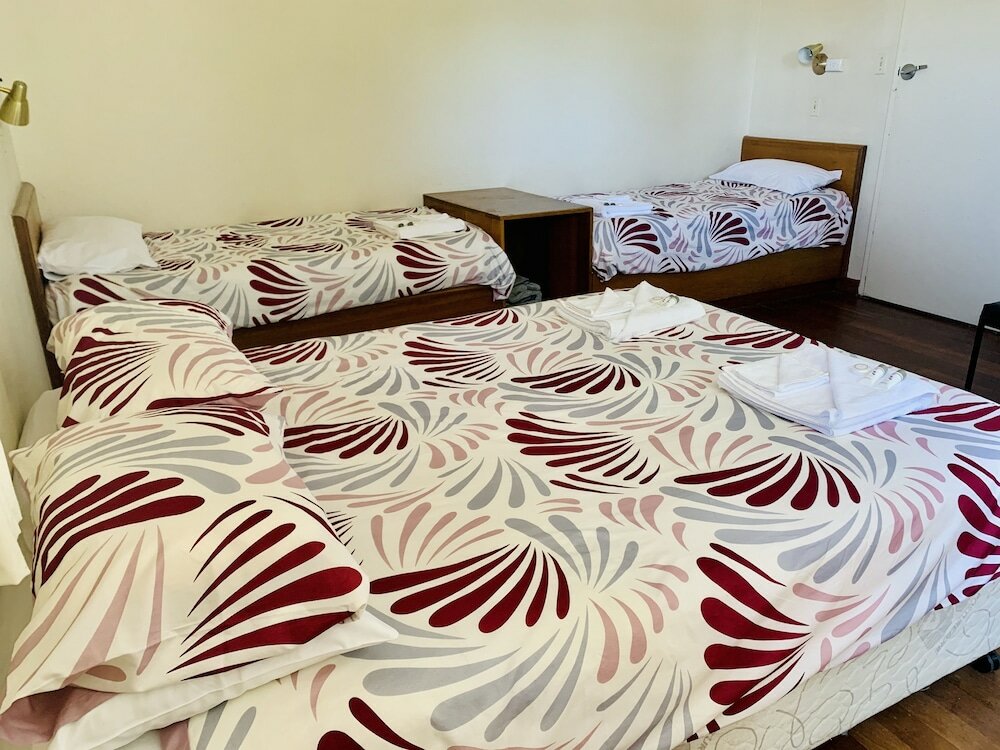 Фото Coonalpyn Hotel