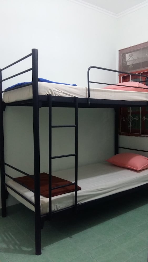 Фото Morotai Camp Hostel -Adult Only