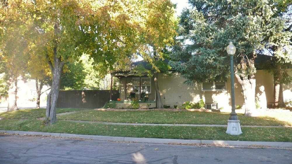 Фото House at the Foot of the Mountains