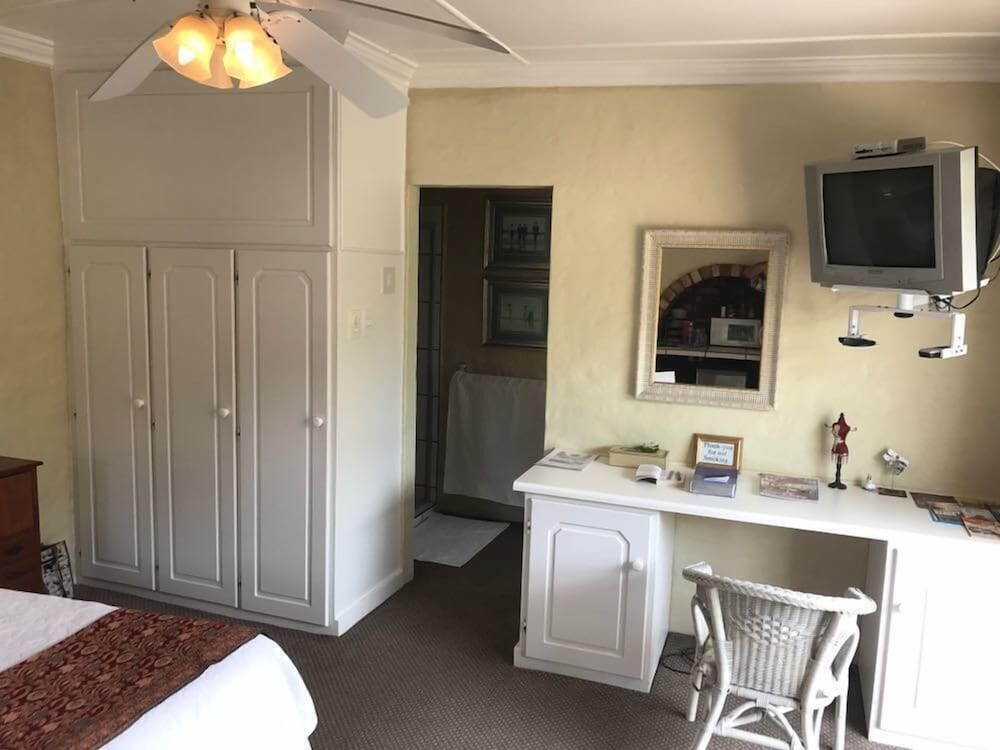 Фото Pug and Putter